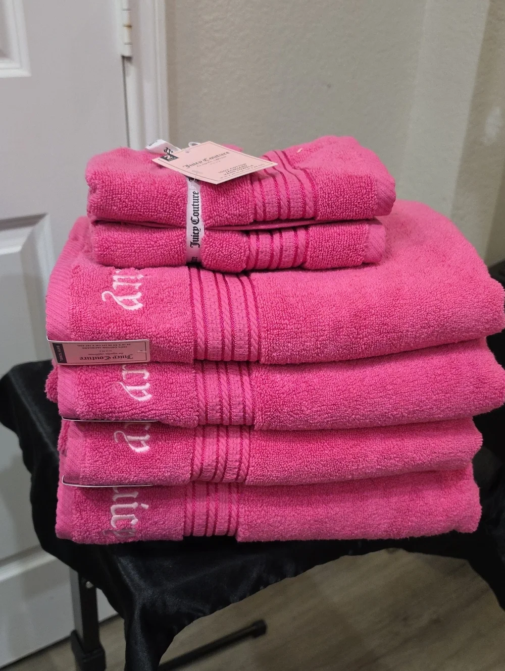 Juicy Couture Home Embrodried Logo Oversized Plush Bath & Hand Towel Set